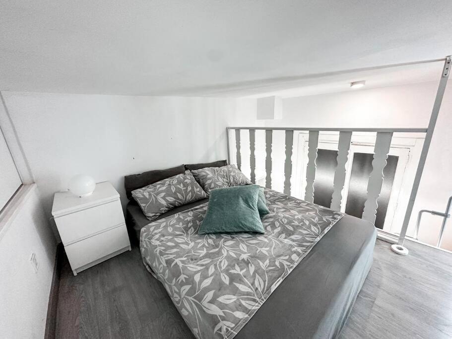 Mezzanine 2 Bedroom In Chueca Apartamento *